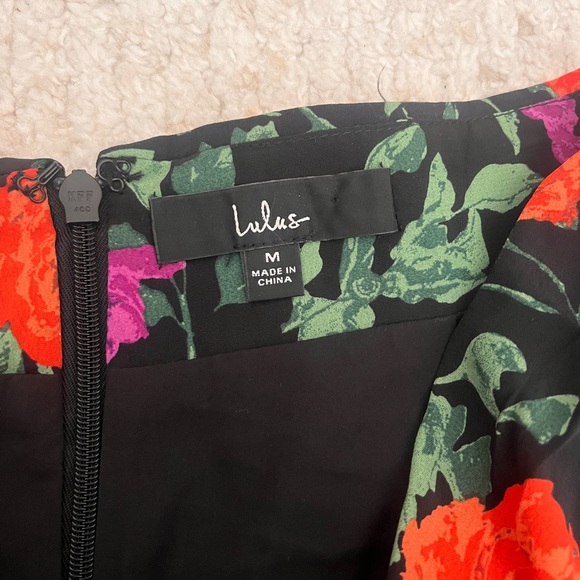 Lulu’s Bright Beauty Black Floral Ruched Two Piece Set - Picture 6 of 6